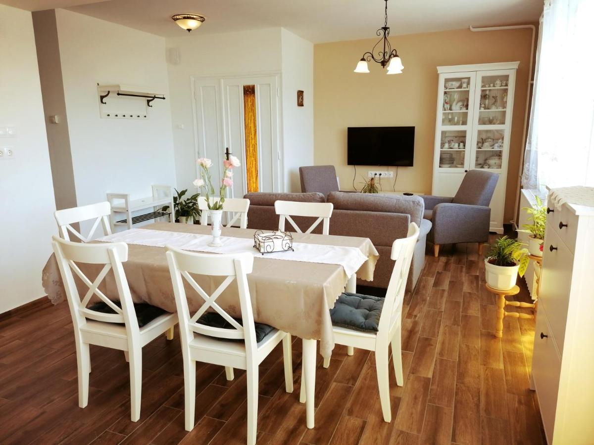 Elisoria Apartments Cserszegtomaj Buitenkant foto