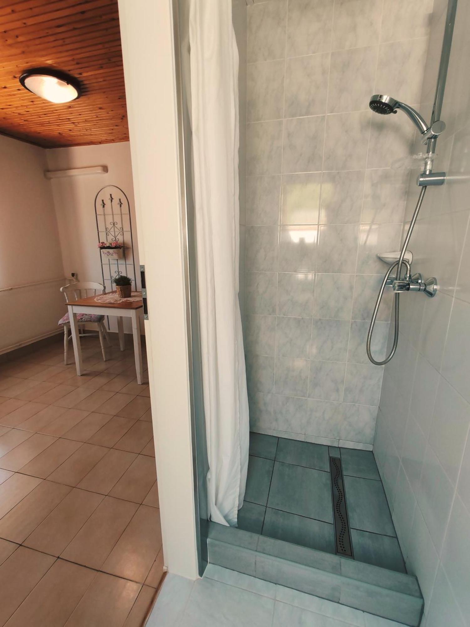Elisoria Apartments Cserszegtomaj Buitenkant foto